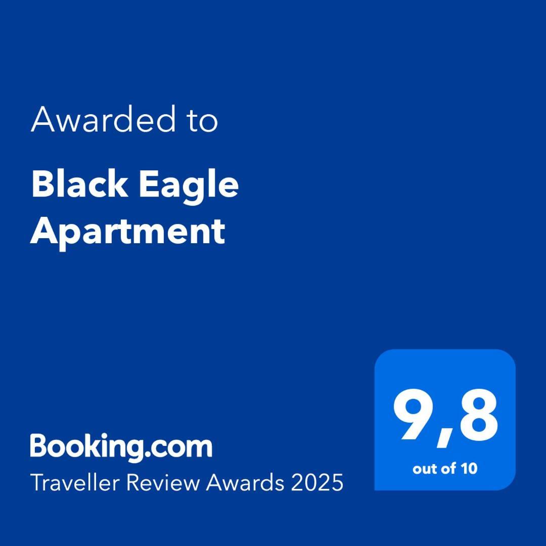 Black Eagle Apartment Dráma Buitenkant foto